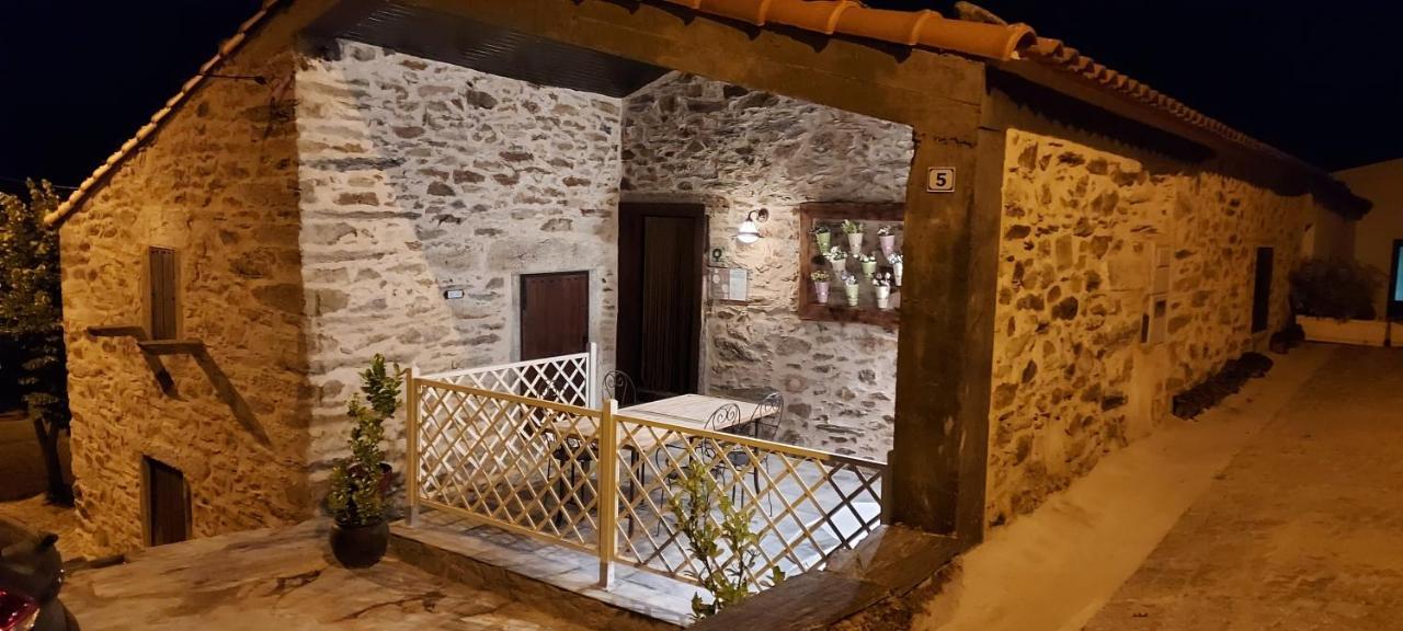 Casas De Xisto Βίλα Mogadouro  Εξωτερικό φωτογραφία